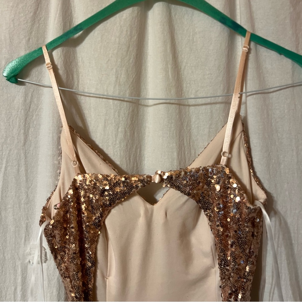 Prom dress - Picture 7 of 8